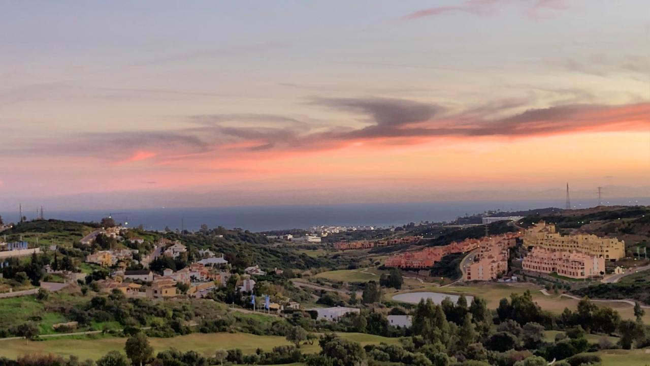 Penthouse Sea View - Valle Romano Golf Estepona Ngoại thất bức ảnh